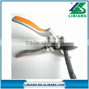 Heavy-duty Steel Garden Shears thumbnail-1
