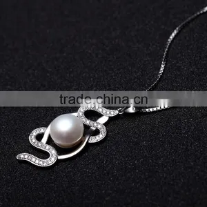 Feshwater Pearl Pendant Neacklace thumbnail-3