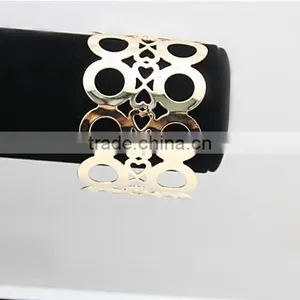 Dubai Fashion Jewelry 2015 Heart Hollow Bangle With Factory Direct Sale thumbnail-6