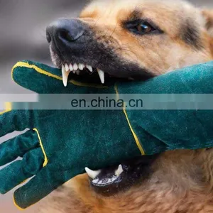 Anti Dog Bite Mitten Training Dog Bite Resistant Protective Mittens for Animals thumbnail-1