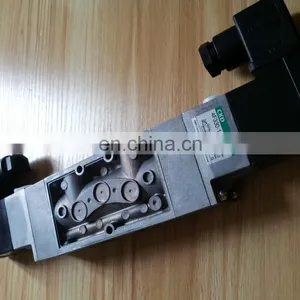 CKD Solenoid Valve Japan Solenoid Valve 4F330-10 thumbnail-1