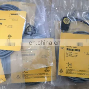 Turck Switch Sensor BC5-Q08-AP6X2/S250 thumbnail-3
