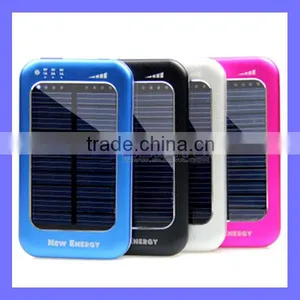 Universal Portable 3500mAh Solar Mobile Phone Charger thumbnail-1