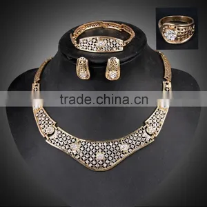 2016 Popular Design 18k Gold Jewellery Dubai Wholesale Jewelry Set Price thumbnail-2