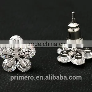 New Top Design Cubic Zircon Glittering Snowflake Stud Earrings thumbnail-5