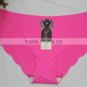 Laser Cut Lady Seamless Secret Fashion Panty thumbnail-2