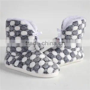 Ladies Indoor Coral Fleece Slipper Booties thumbnail-1