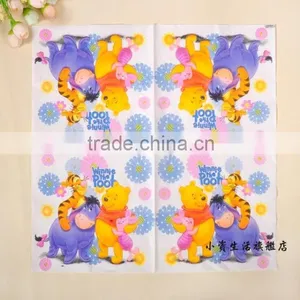 Wholesale Winnie the Pool Style Tableware Pattern 100% Virgin Wood Pulp Restaurant Decoration Tissue Paper Napkin thumbnail-2