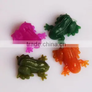 Rubber Sticky Stretchy Toy Frogs thumbnail-1