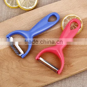 Factory Wholesale Colorful PP Handle Stainless Steel Wave Blade Multifunctional Peeler thumbnail-4