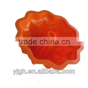 Beautiful Flower Shape Silicone Cake Molding thumbnail-1
