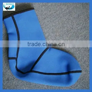 Wholesale Custom Neoprene Waterproof Socks thumbnail-1
