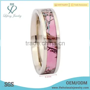 Cheap Pink Camo Titanium Wedding Band for Men thumbnail-3