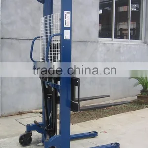 China New Style Hand Hydraulic Pallet Stacker thumbnail-2