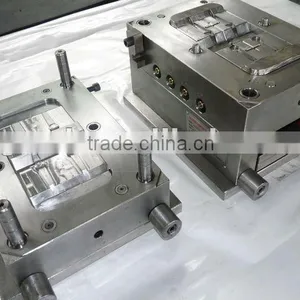 China Customzied Plastic Watch Plastic Injection Mould thumbnail-1