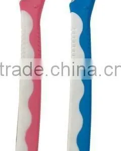 Plastic Eyebrow Shaper thumbnail-3