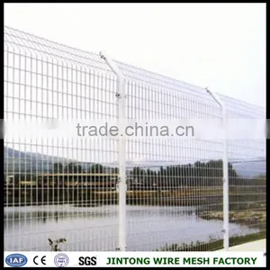 Anping Factory Pvc Coated Security Welded Mesh Estate Fence thumbnail-3