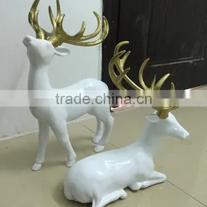 Polyresin Christmas Reindeer Sculpture thumbnail-4