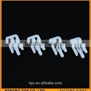 W Shape White Plastic Clips for Shirts thumbnail-3