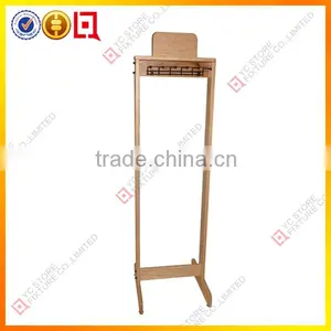 Usable Free Standing Rotating Metal Belt Display Rack thumbnail-4