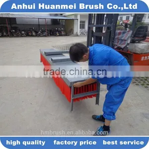 Strip Sweeper Brush for Forklift With Easy Operation thumbnail-3