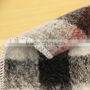 Plaid Jacquard Wool Knit Fabric for Women's Coat thumbnail-3