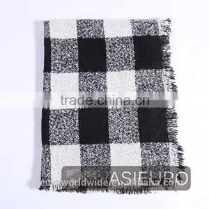 Classical Checks Stole With Bouchlet For Unisex, Bsci and Sedex thumbnail-2