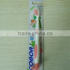2013 New Design Kid's Toothbrush thumbnail-1