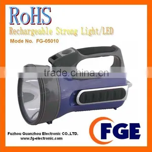 2013 LED Strong Light Flashlight thumbnail-1