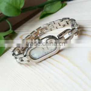 High Grade Quartz Women Popular Bracelet Watches thumbnail-3