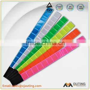 Best Selling Fashionable Slap Reflective Bracelets thumbnail-1