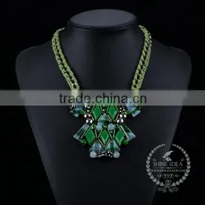 High Quality Vintage Acrylic Resin Chunky Statement Necklace Fashion Women Pendant Necklace 6390050 thumbnail-2