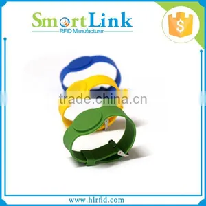 Competitive Price Waterproof F08 Chip Rubber Rfid Nfc Adjustable Wristband/bracelet for Swimming Club Management thumbnail-6