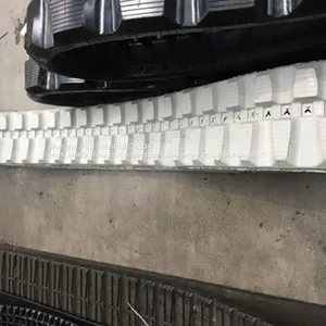 VIO20.1 (YANMAR) Rubber Track 250mm Width,48.5mm Pitch,84links thumbnail-3