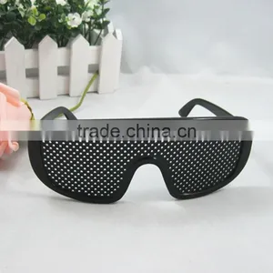 2015 Hot Sailing Sunglasses,Myopia Glasses,2015 Spot Supply, Stock Pinhole Aperture Glasses Pseudo Spark Pinhole Sunglasses thumbnail-3