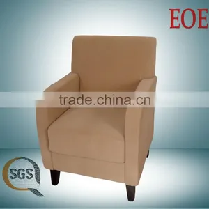 Fabric Soft Sofa Large Tufted Chair Hotel Sofa Living Room Sofa thumbnail-1