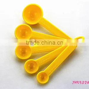Yellow Measuring Spoon Set thumbnail-1
