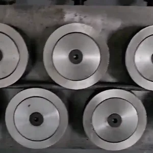 Vollautomatische Stahlbewehrungsbiegemaschine Horizontale Biegemaschine für den Baugewerbegebrauch thumbnail-2