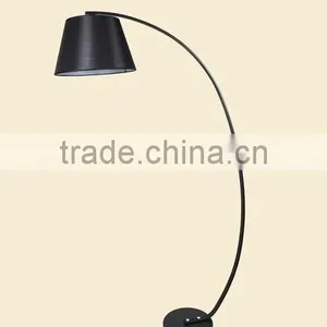 Classic Table Lamp thumbnail-1