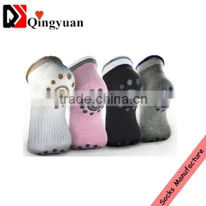 Custom Cotton Anti-SlipTrampoline Socks Non Skid Non-Skid Yoga Sock Rubber Socks Sport Socks Jump Socks Trampoline Grippy Socks thumbnail-4