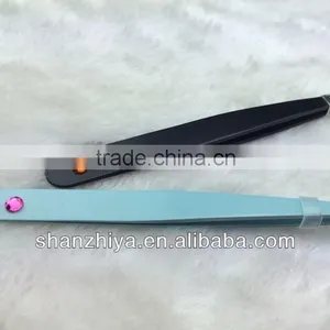 Cosmetic Tweezers With Diamonds thumbnail-1
