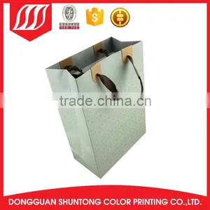 Garment Luxury Paper Bag With Window thumbnail-1