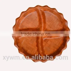Dried Fruit and Snacks Woven Salad Plate With Waves Edge thumbnail-3
