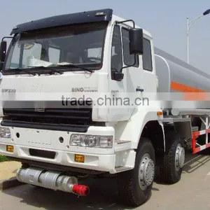 SINOTRUK HOWO 8x4 OIL TRANSPORT TRUCK thumbnail-1