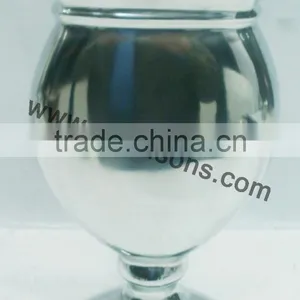 Vintage Christmas Metal Flower Vases/ Flower Vase for Garden thumbnail-6