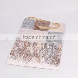 Foldable Gift Bag With Checked Pattern/ Shopping Bag thumbnail-1