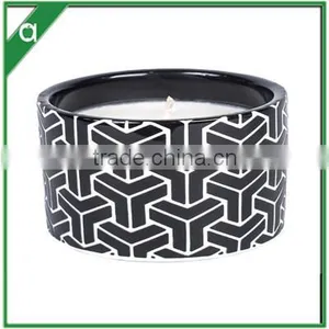 Organic Scented Candle in Ceramic Vessel With Wood Lid and Gift Box thumbnail-3
