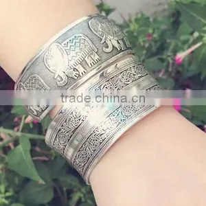 2016 Antique Silver Cuff Bangle New Custom Design Cuff Bangle Wholesale Cheap Zinc Alloy Bangle thumbnail-4