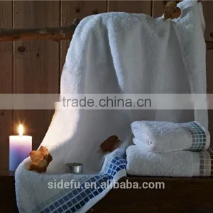 Wholesale Fancy Design Embroider Dobby Border Bath Towel Hand Towel Manufacture thumbnail-5