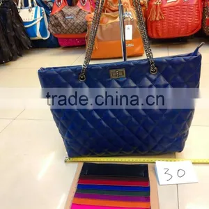 Women Chain Leather Handbag thumbnail-1